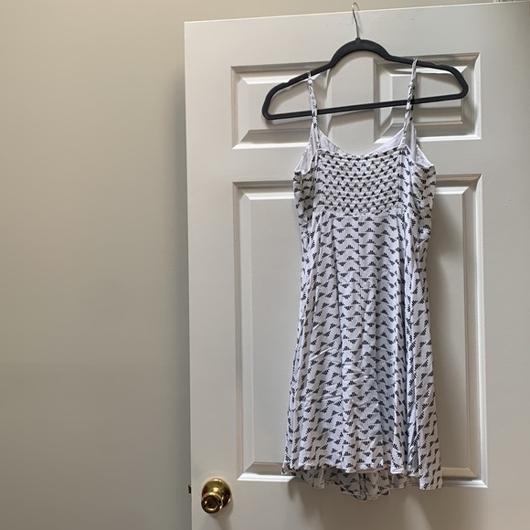 White and Black Patterned Sundress - Picture 2 of 2